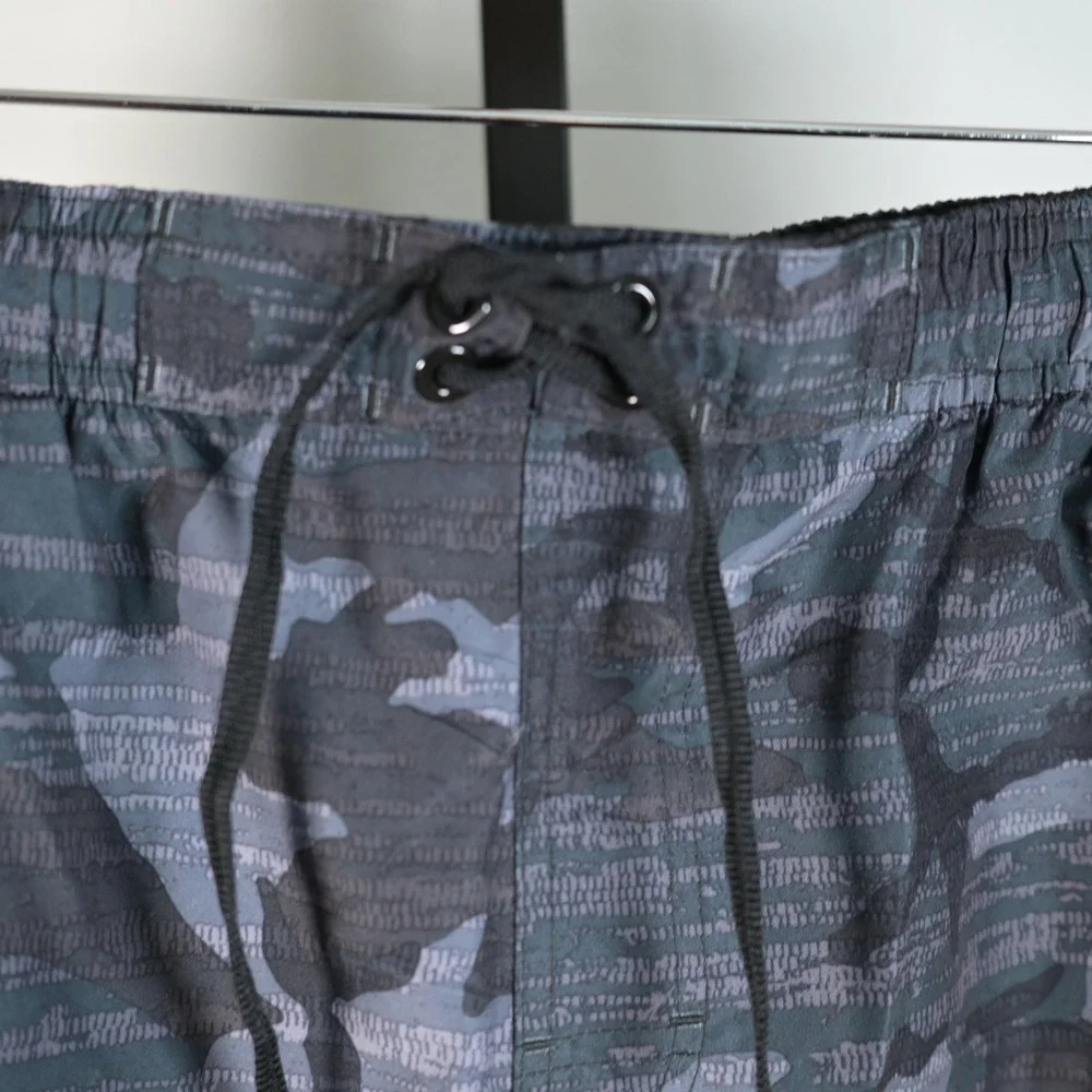 Nike Mens Camo Swim Trunks XL Grey Neon Yellow NESS5338 Board Shorts Lined - Picture 5 of 15